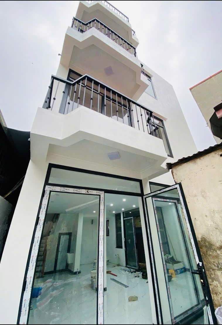 BÁN NHÀ ĐẸP – PHỐ TRÍCH SÀI – 90M² – NGÕ THÔNG – RA HỒ TÂY CHỈ 120M GIÁ 13.X TỶ.TÂY HỒ